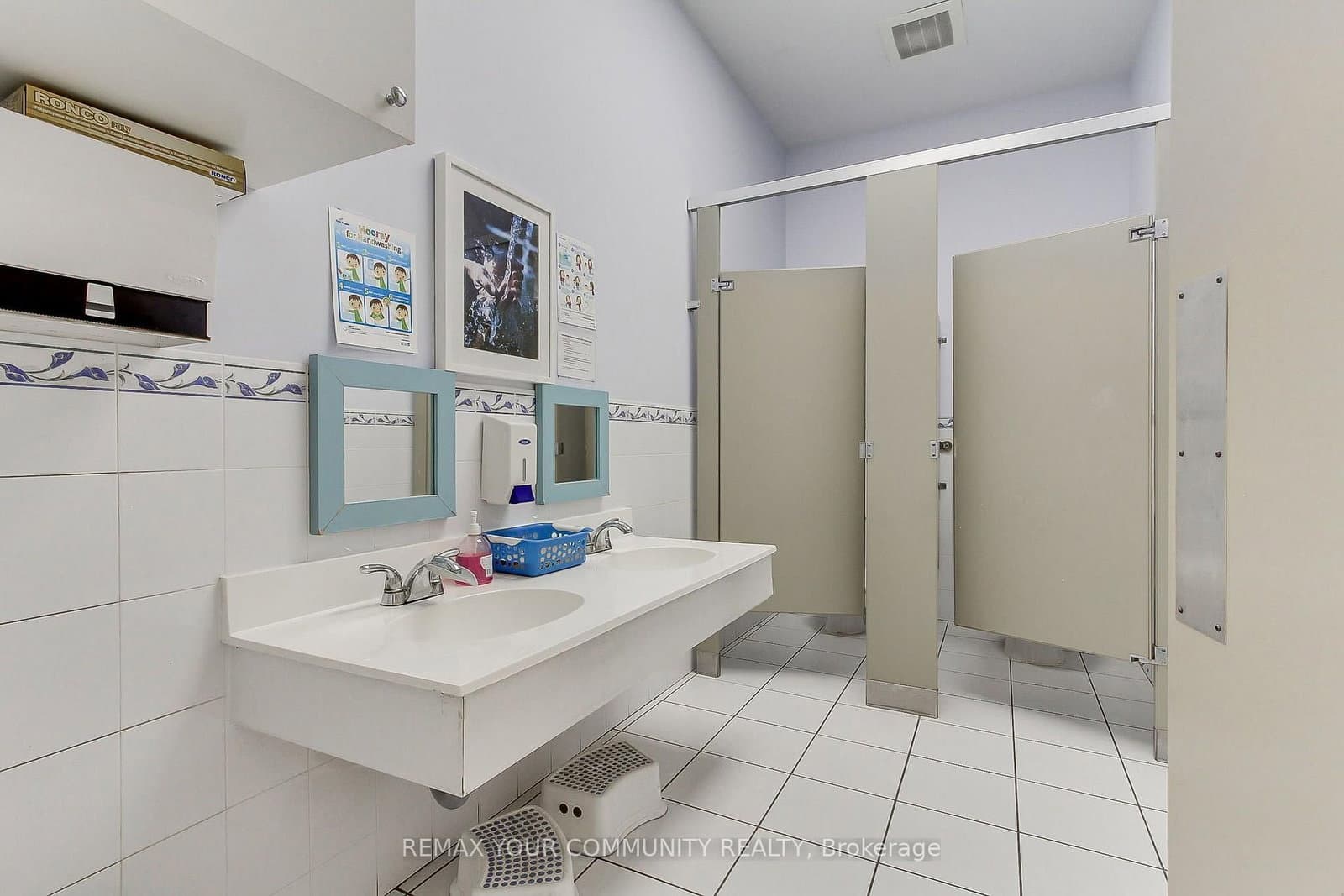 9921 Woodbine Avenue, Unit 206, 207, 208 thumbnail 12