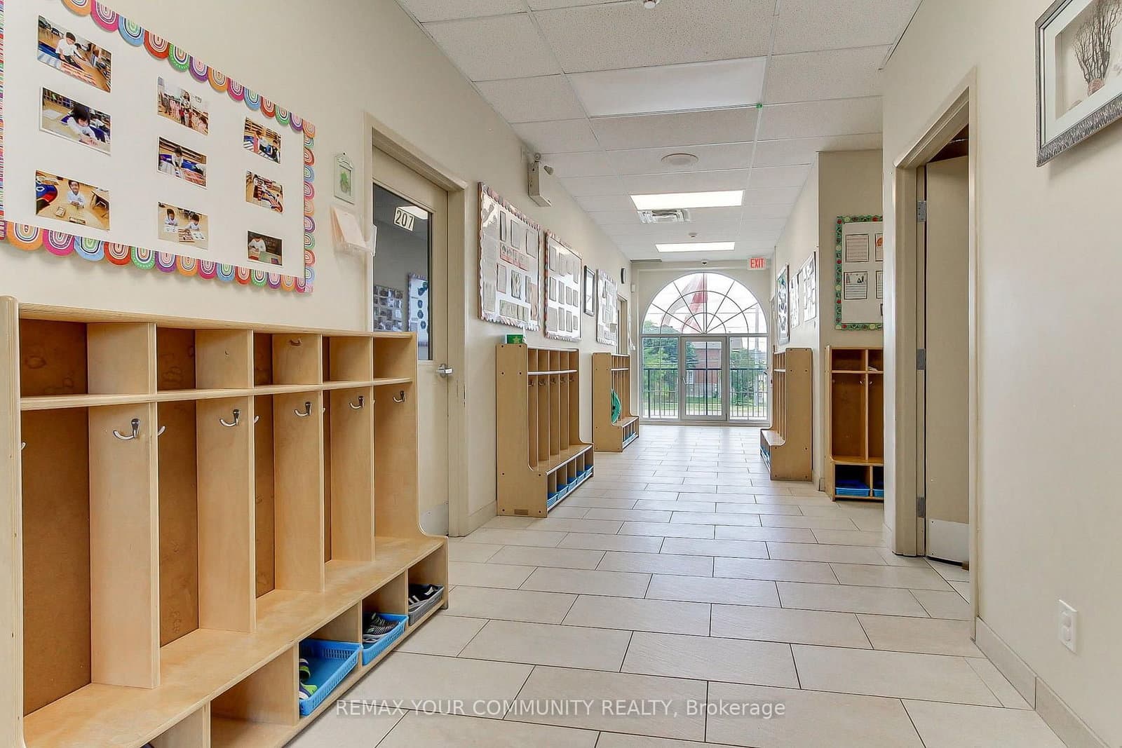 9921 Woodbine Avenue, Unit 206, 207, 208 thumbnail 3