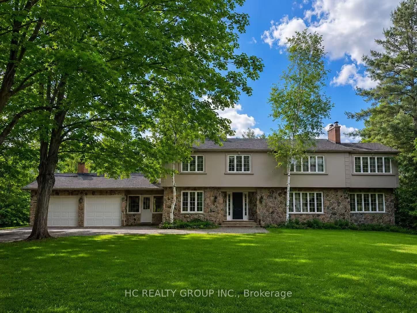 16 Bernadotte Drive thumbnail 3