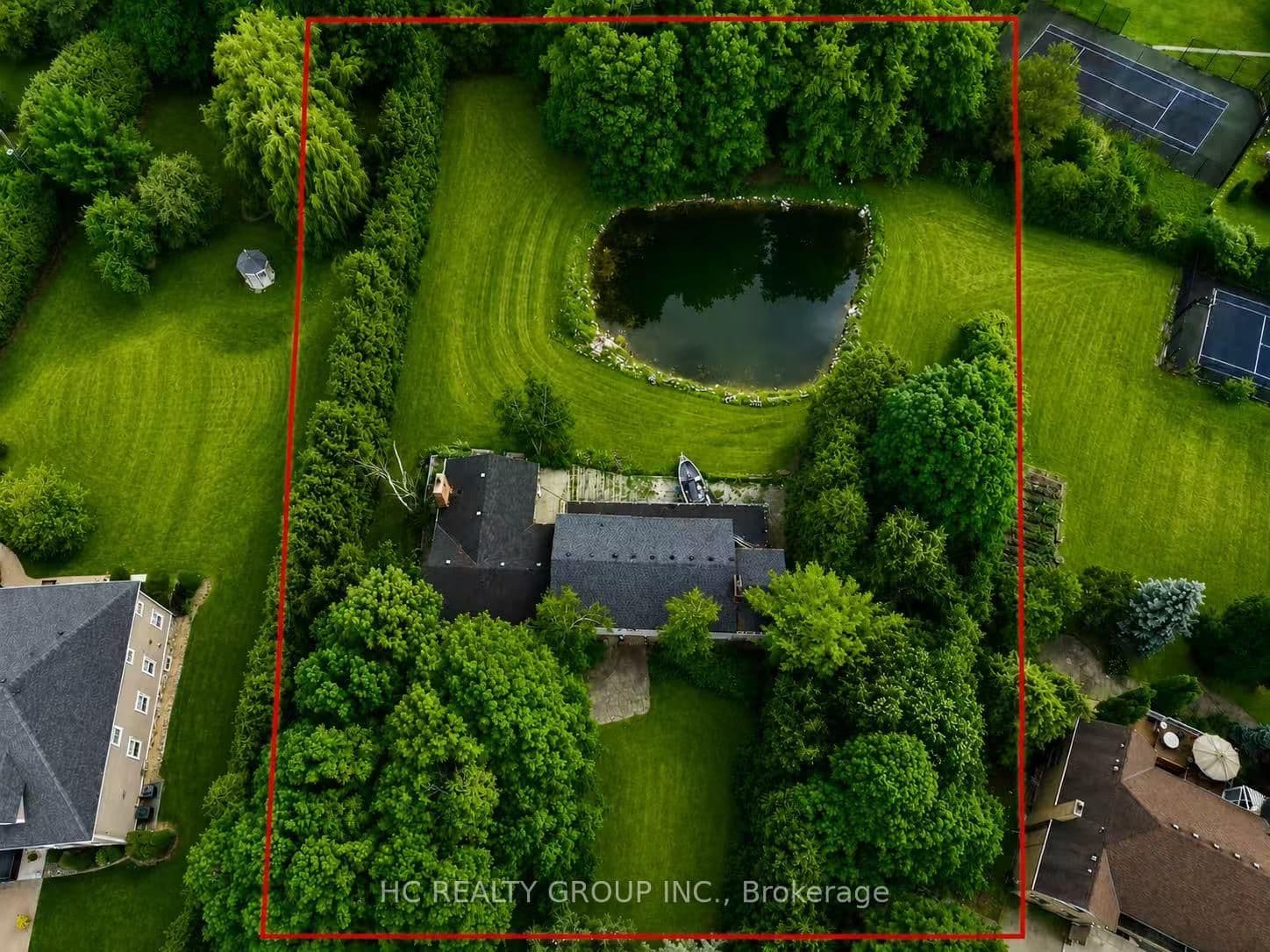 16 Bernadotte Drive thumbnail 8