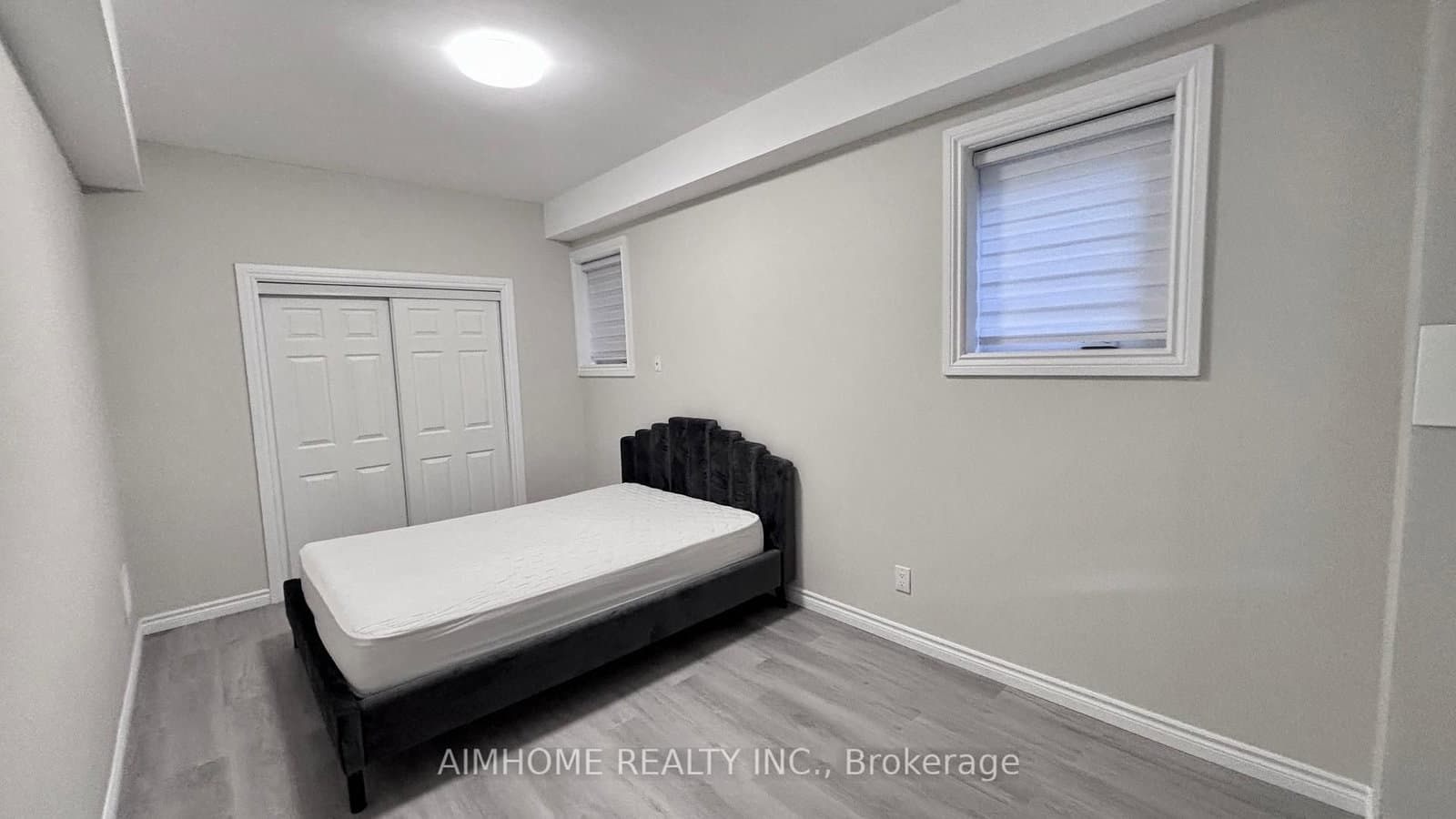 23 Ria Court, Unit Lower Level thumbnail 16