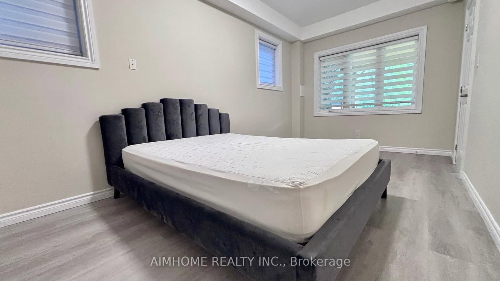 23 Ria Court, Unit Lower Level thumbnail 17