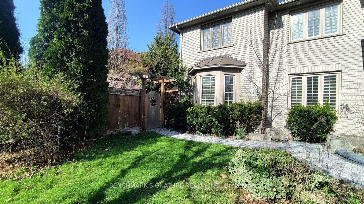 75 Boxwood Crescent thumbnail 6