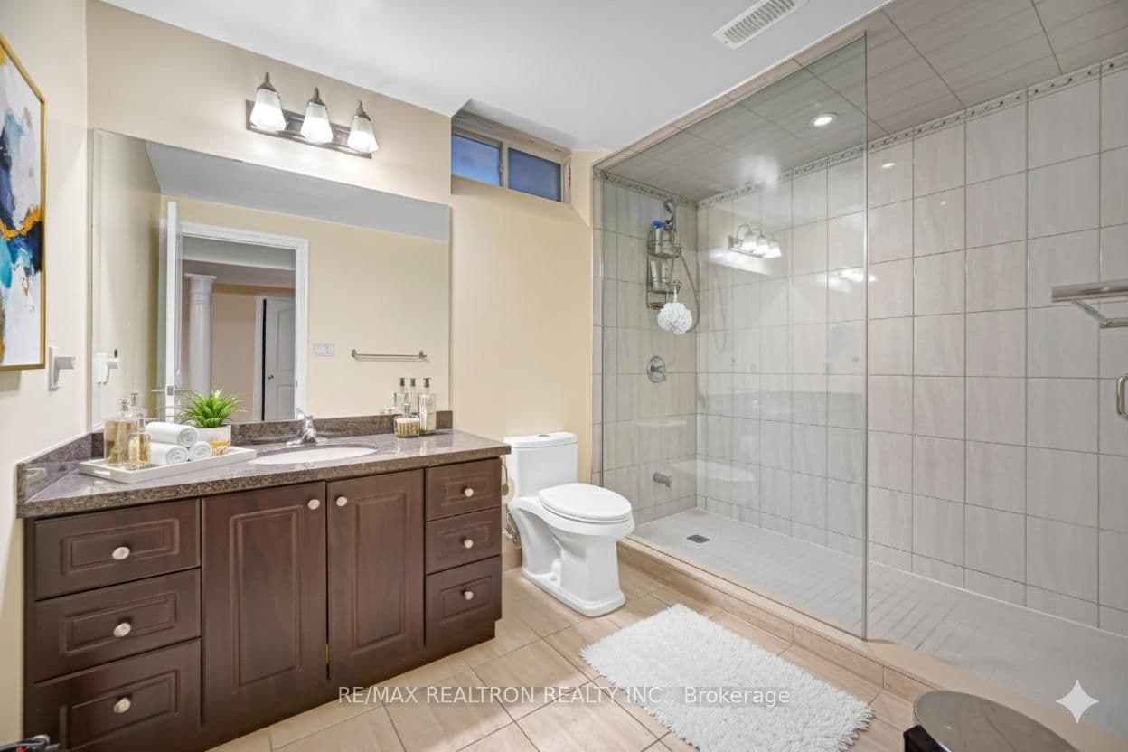 71 Glengordon Crescent thumbnail 19