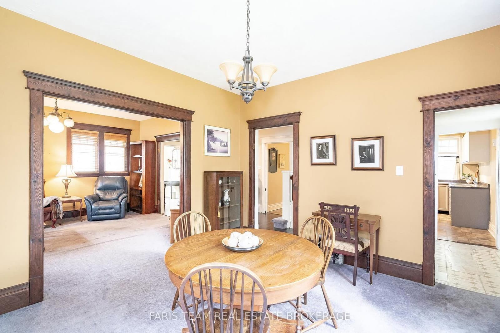 105 Barrie Street thumbnail 12
