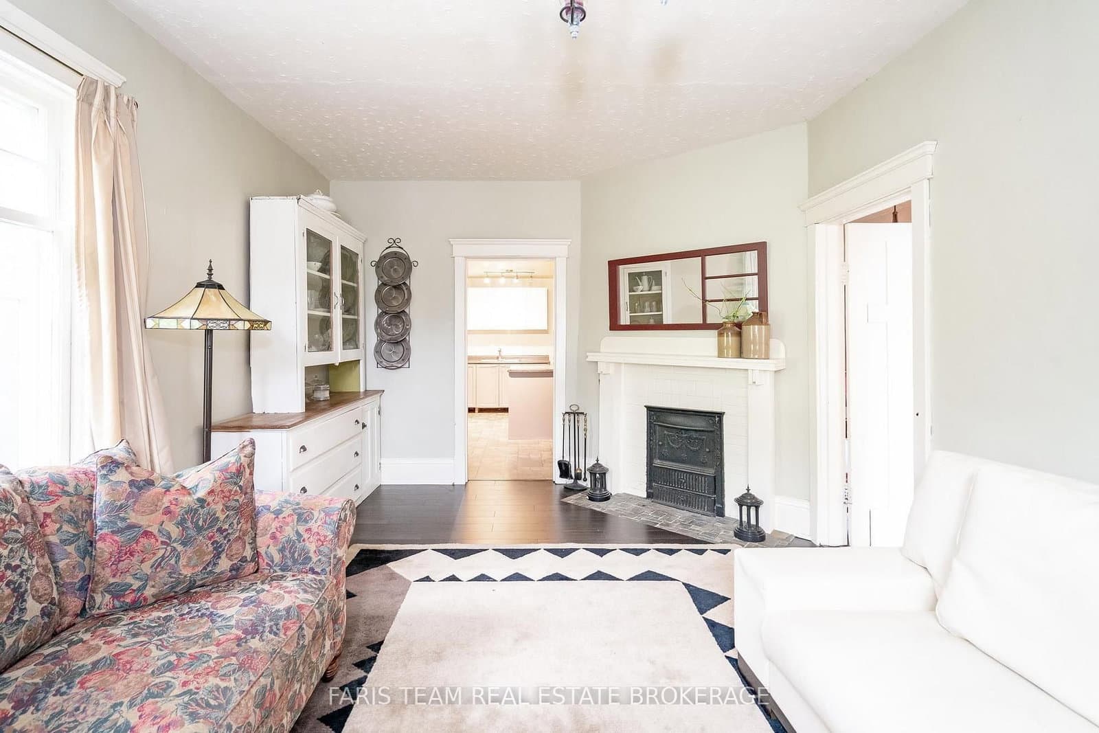 105 Barrie Street thumbnail 19