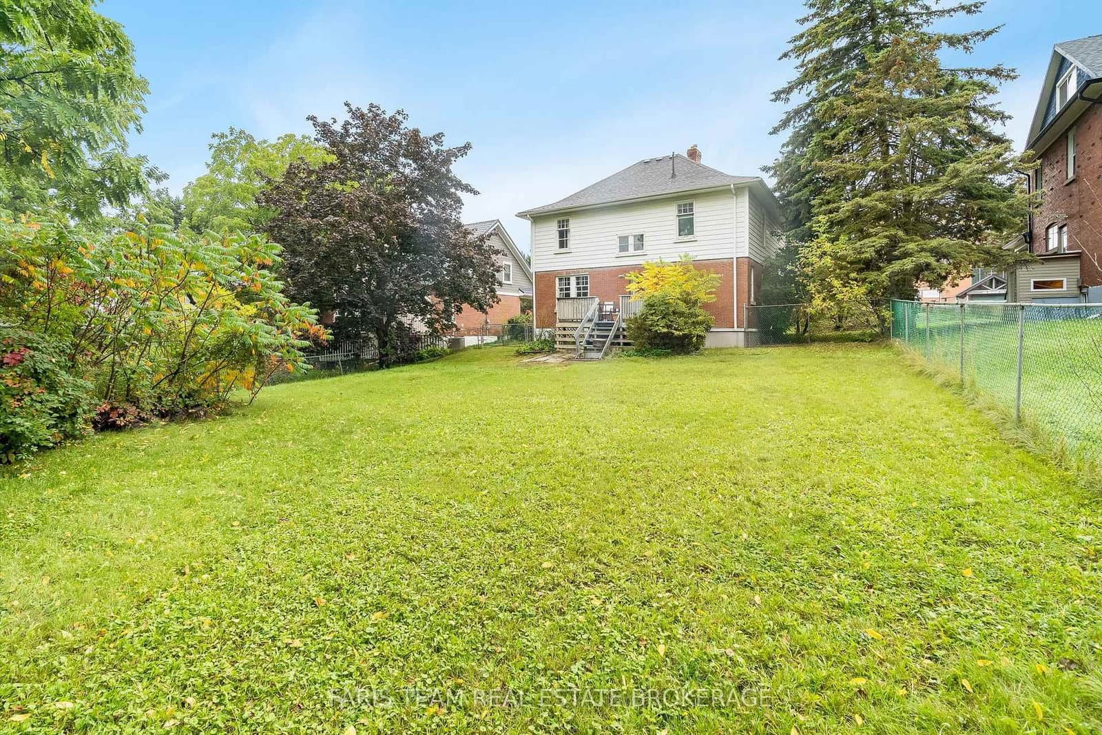 105 Barrie Street thumbnail 29