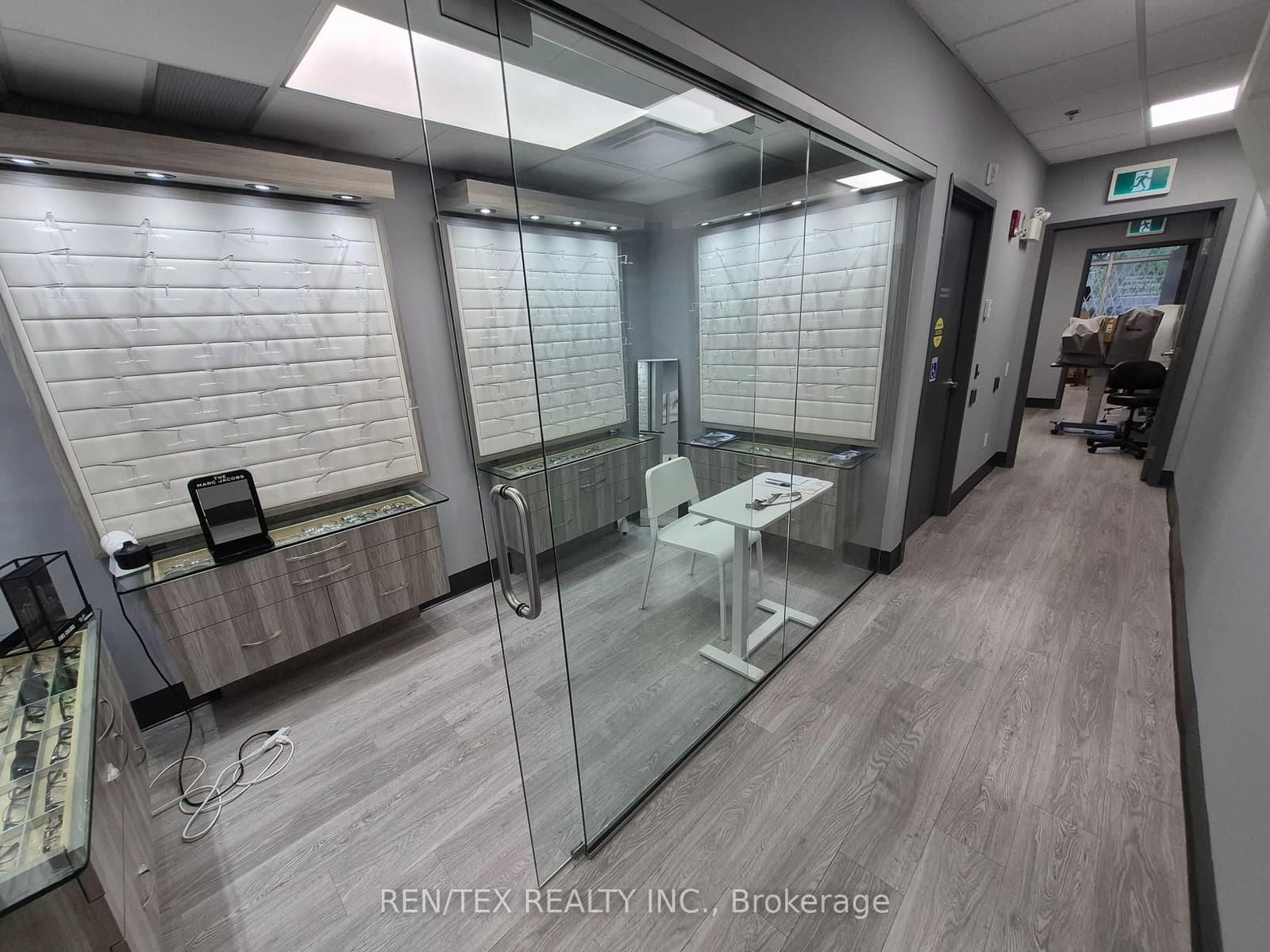 3865 Major Mackenzie Drive, Unit 108 thumbnail 7