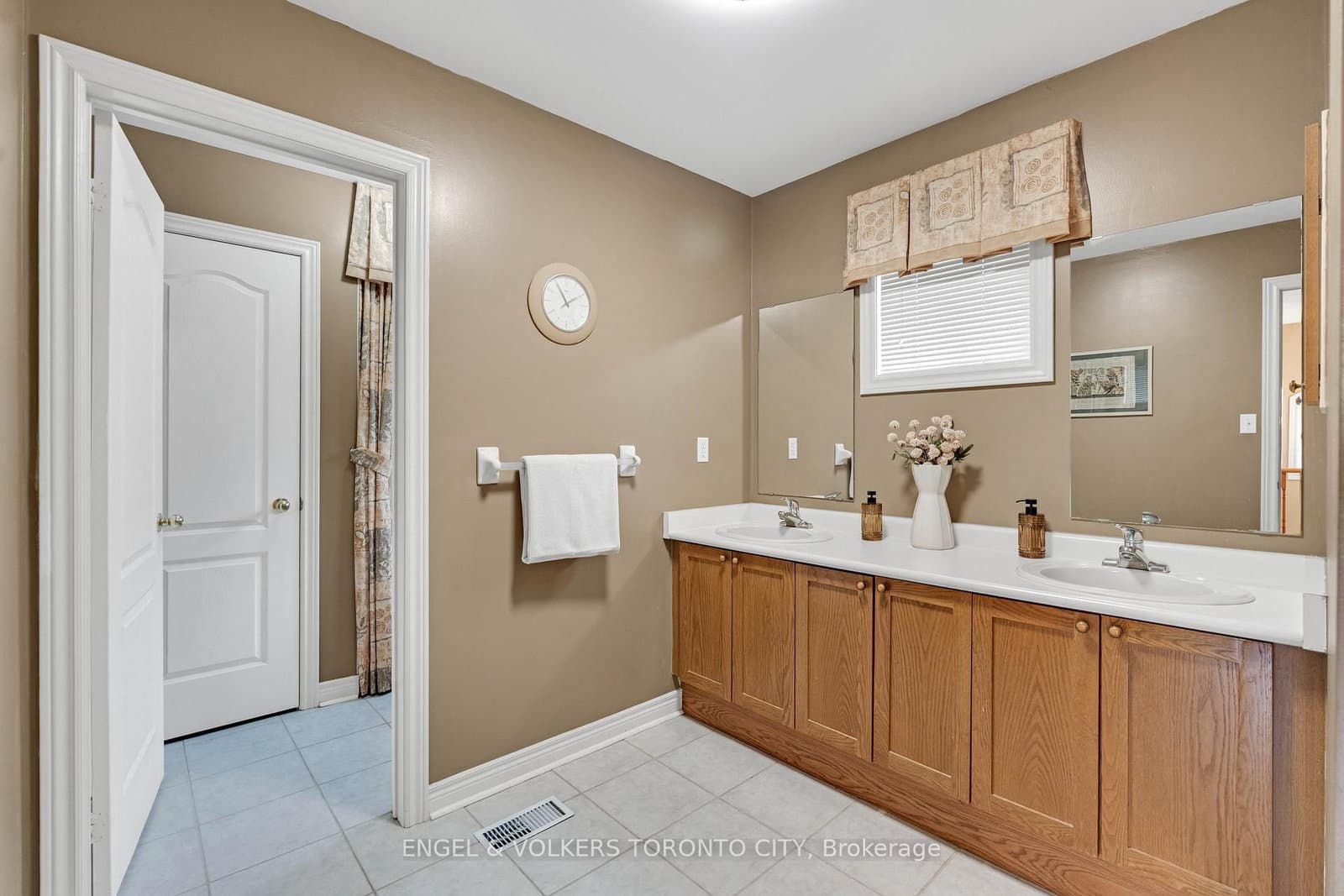 342 Sunset Ridge thumbnail 35