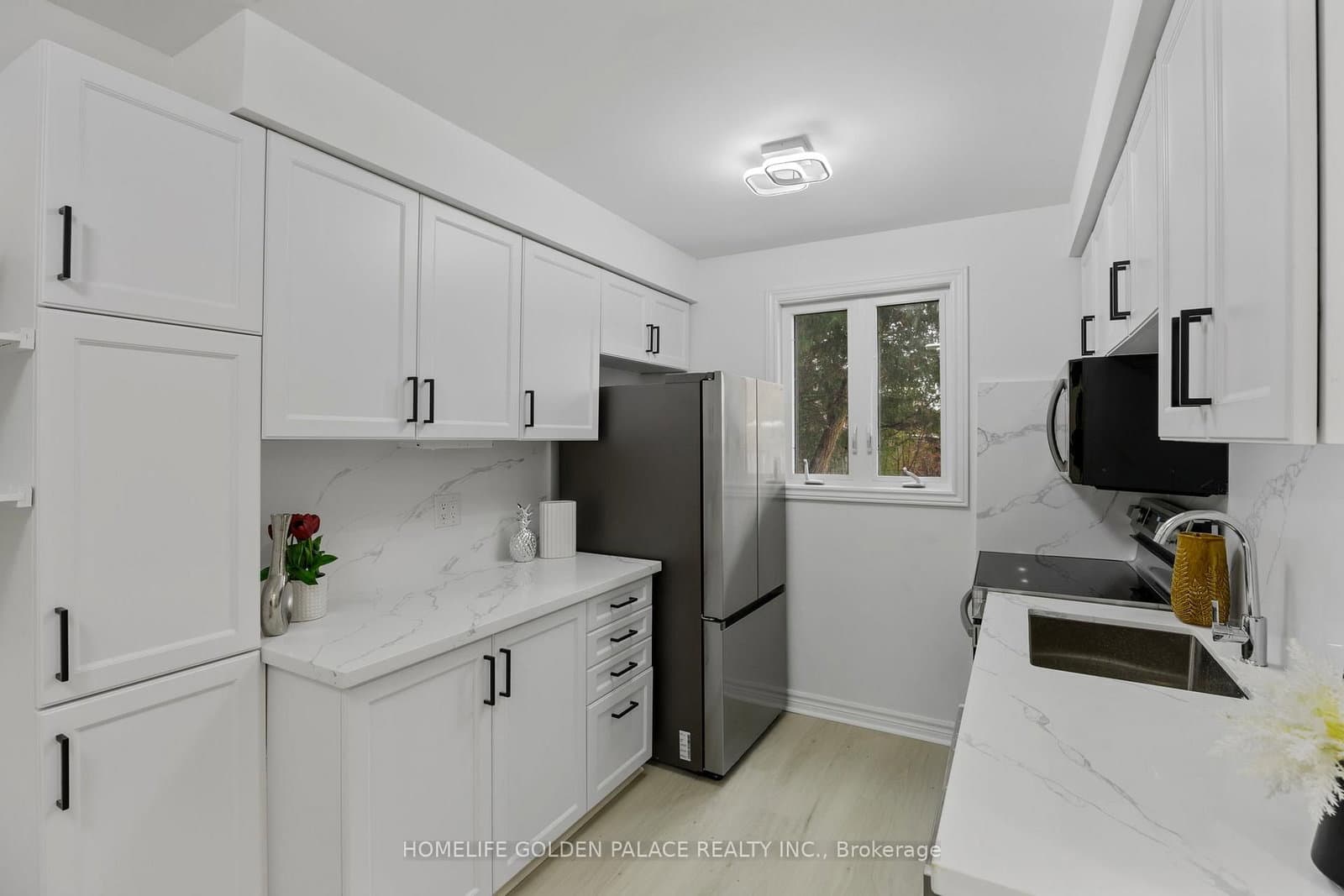 36 Moonlight Lane thumbnail 11