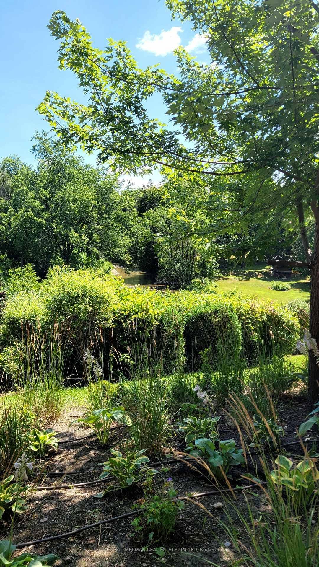 201 Pine Grove Road, Unit 405 thumbnail 29