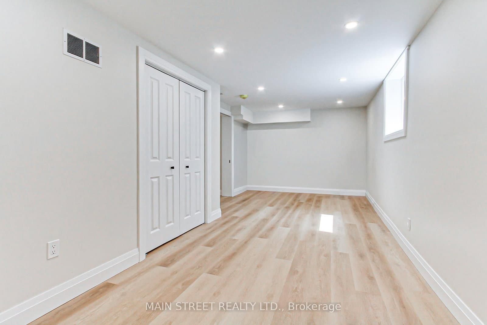 4 Carrington Place, Unit B thumbnail 13