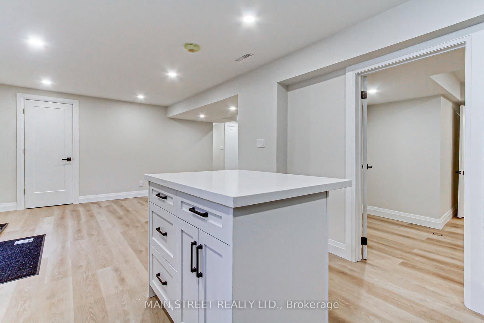 4 Carrington Place, Unit B thumbnail 9