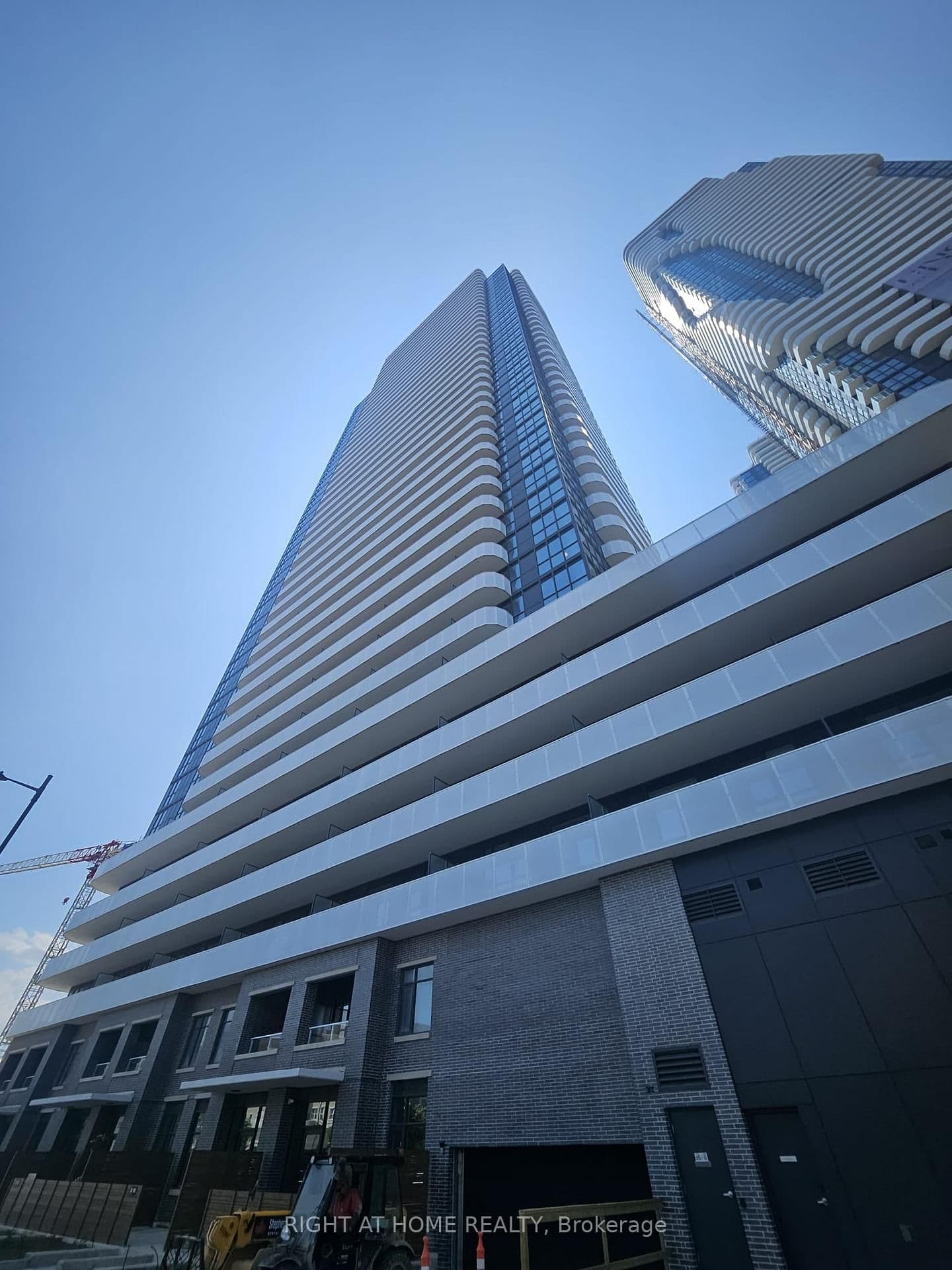 28 Interchange Way, Unit 316 - Image 1