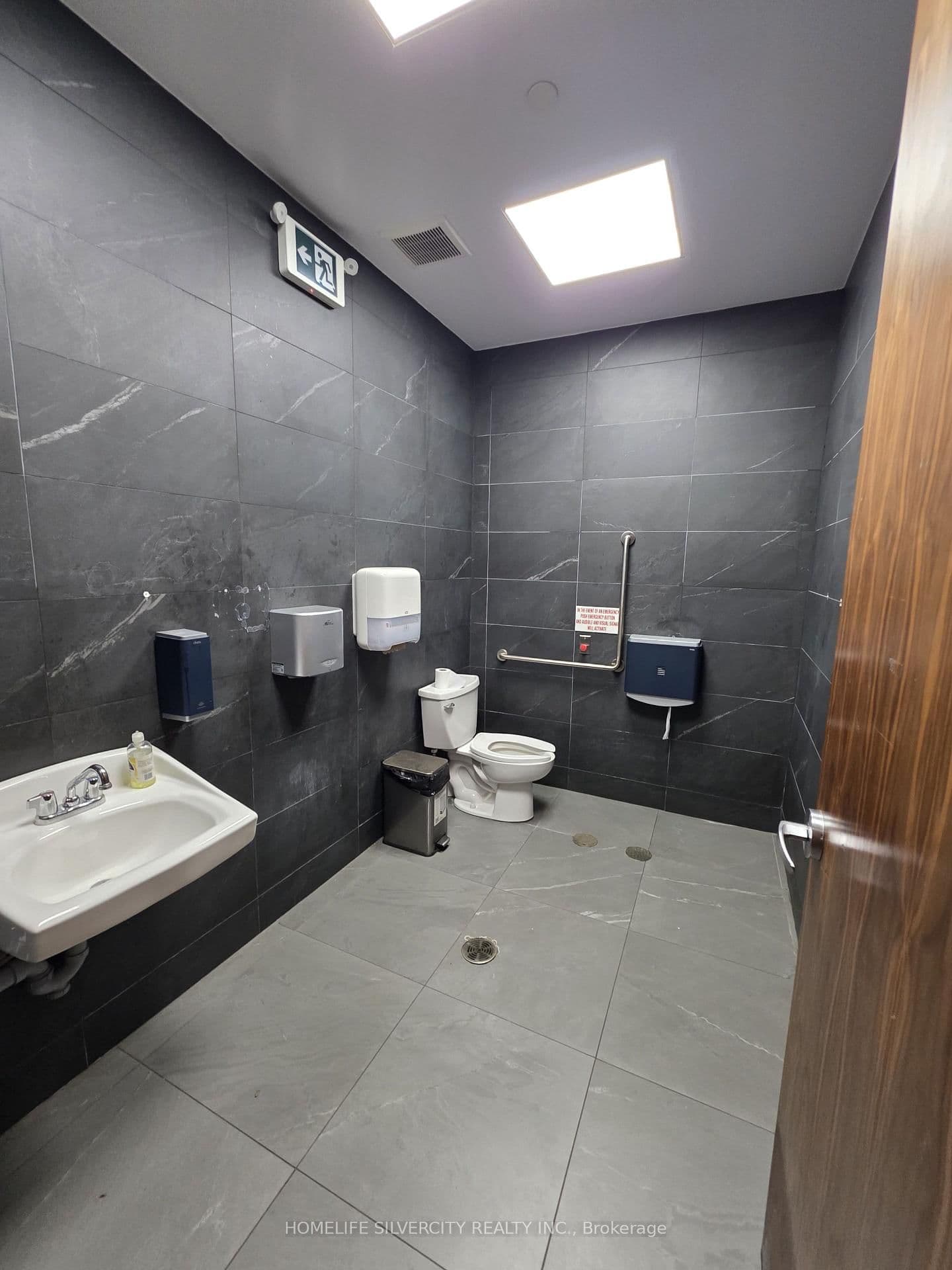 180 Steeles Avenue, Unit 20A thumbnail 41