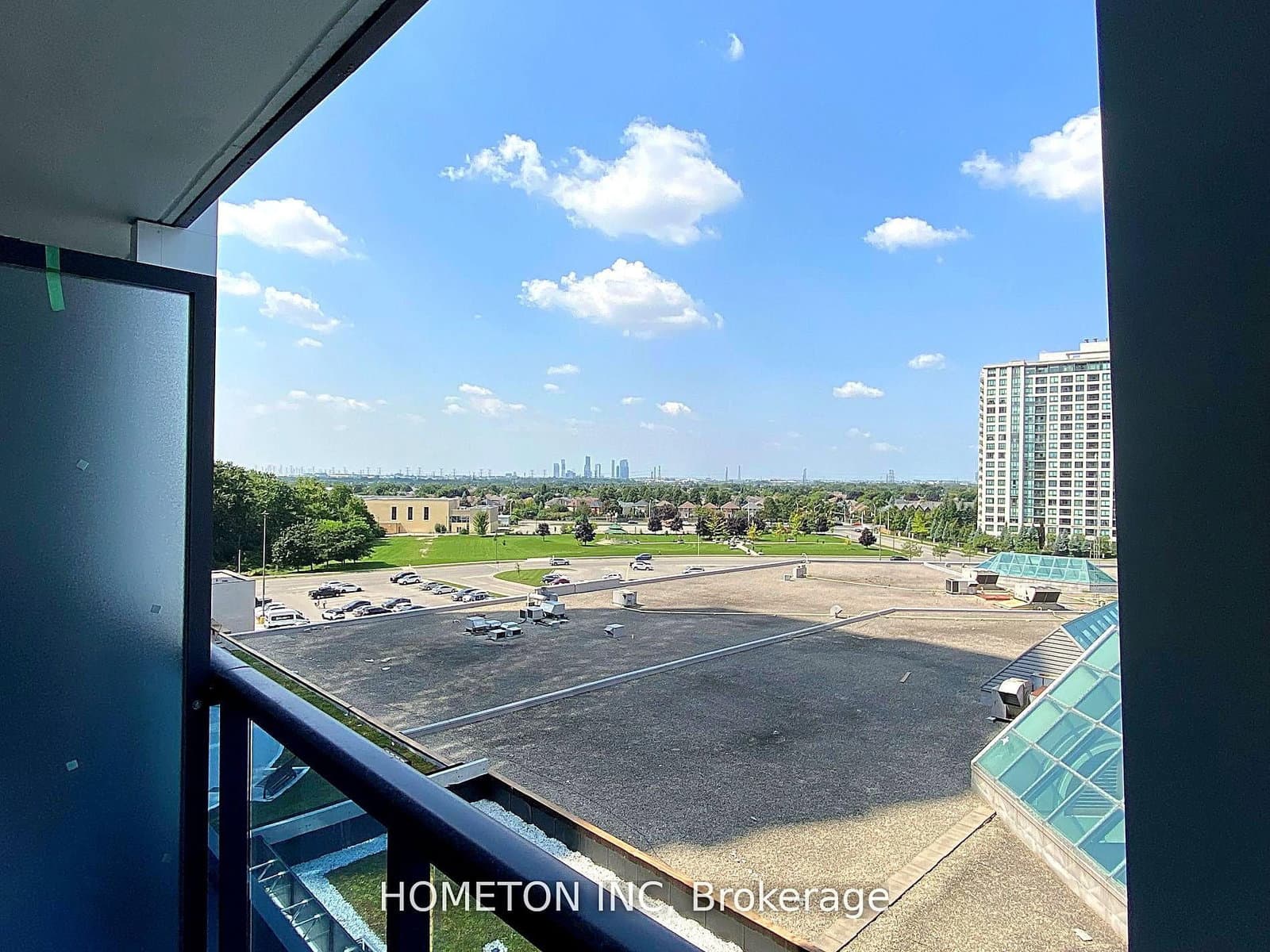 50 Upper Mall Way, Unit B528 thumbnail 9