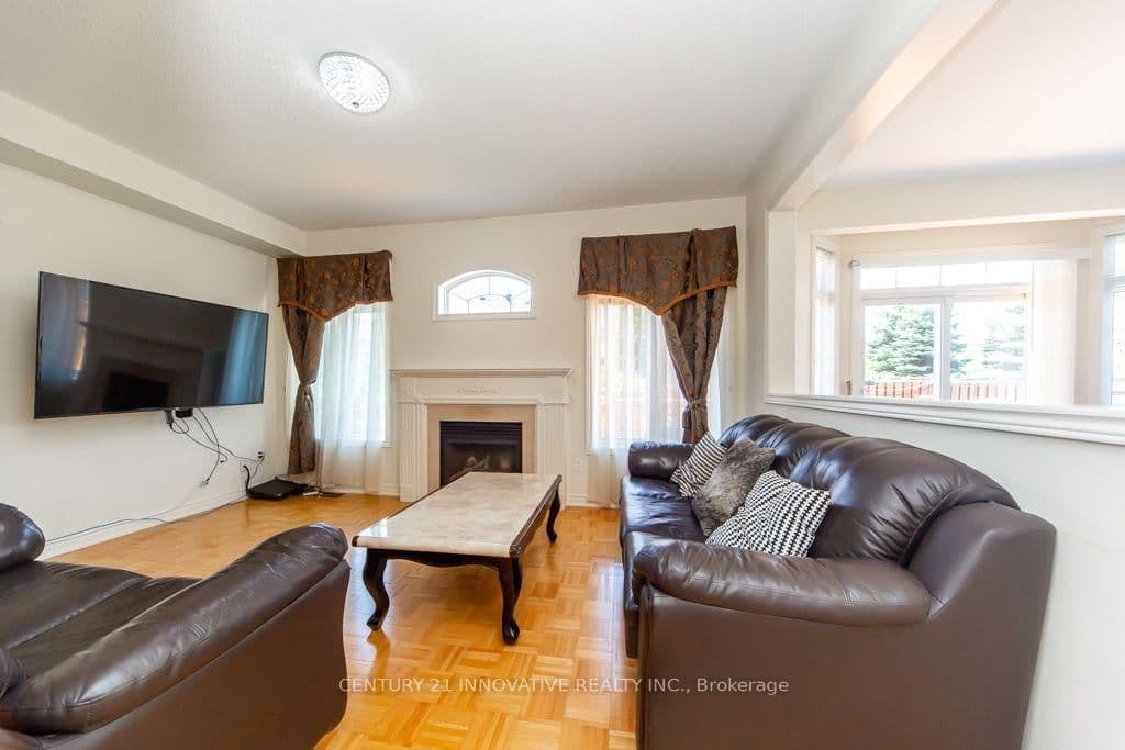 116 Riverwalk Drive thumbnail 14