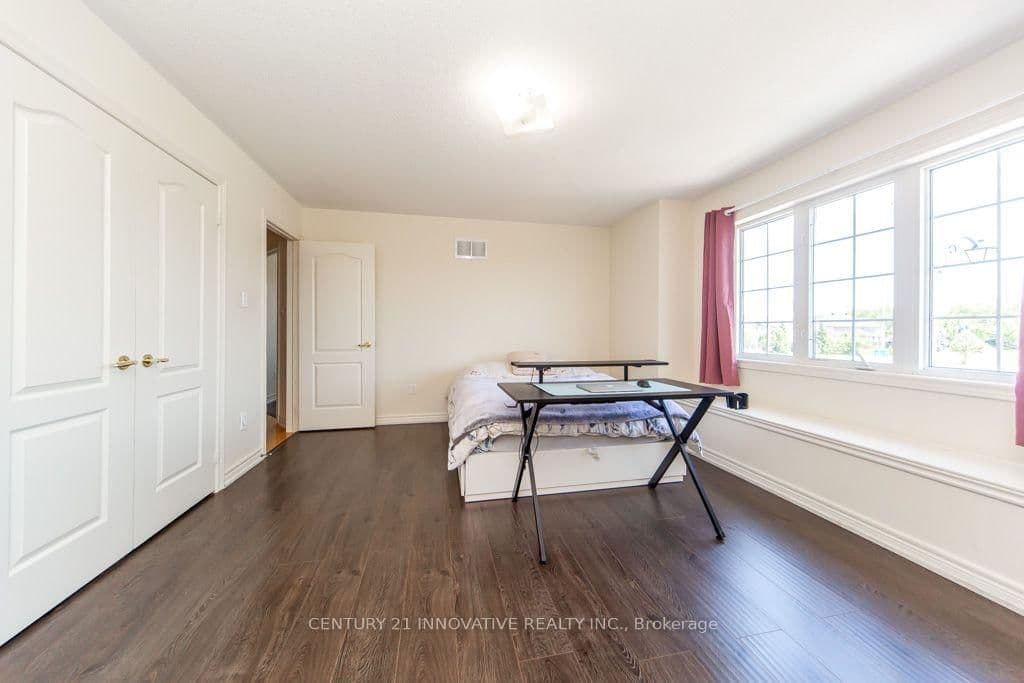 116 Riverwalk Drive thumbnail 31