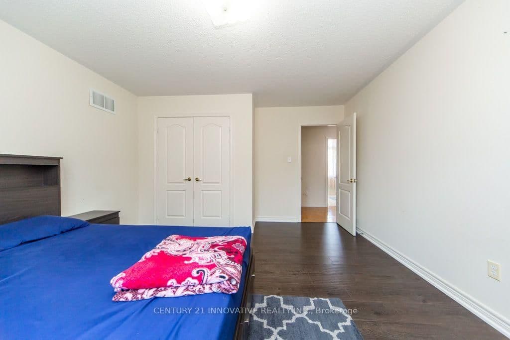 116 Riverwalk Drive thumbnail 35