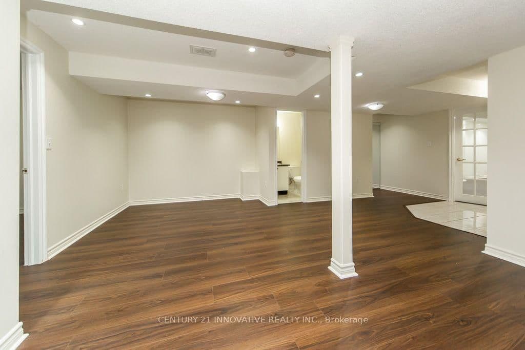 116 Riverwalk Drive thumbnail 41