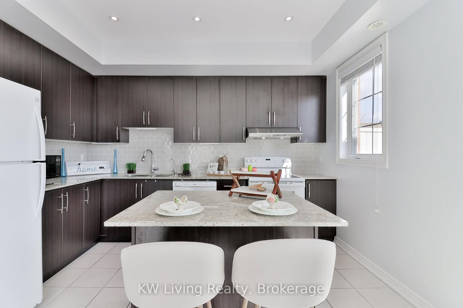 10373 Woodbine Avenue thumbnail 23