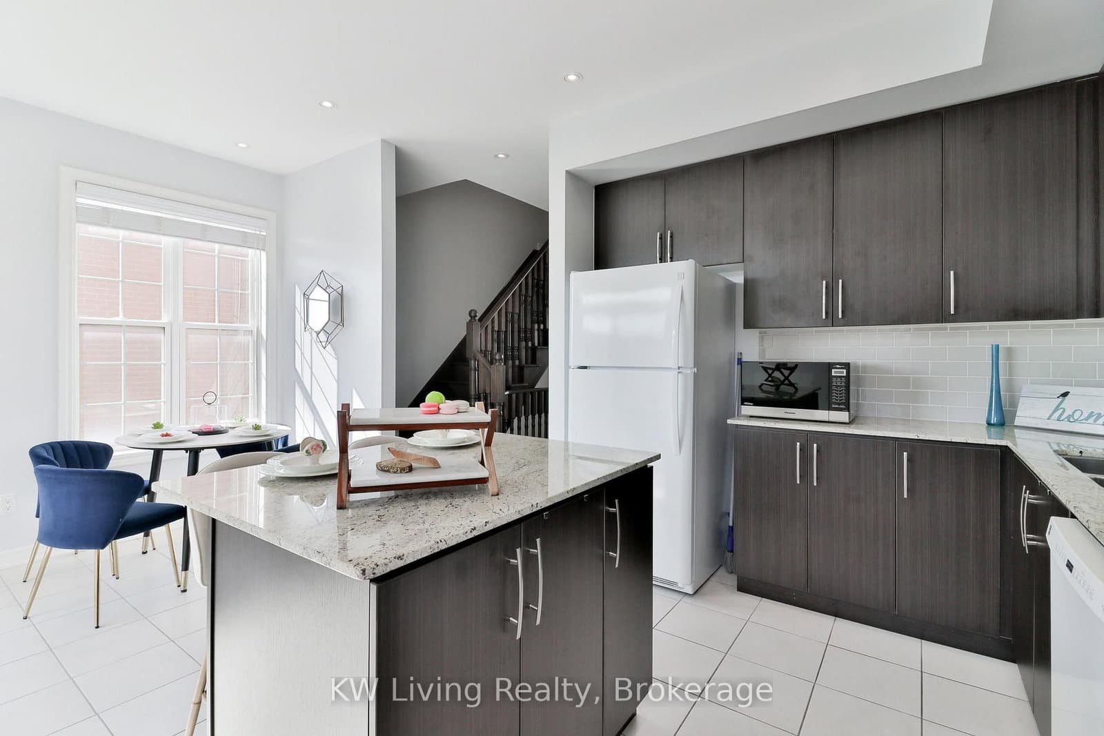 10373 Woodbine Avenue thumbnail 24