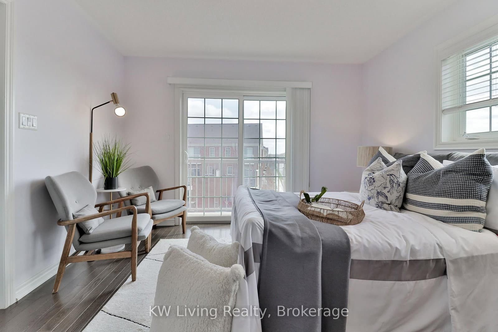 10373 Woodbine Avenue thumbnail 40