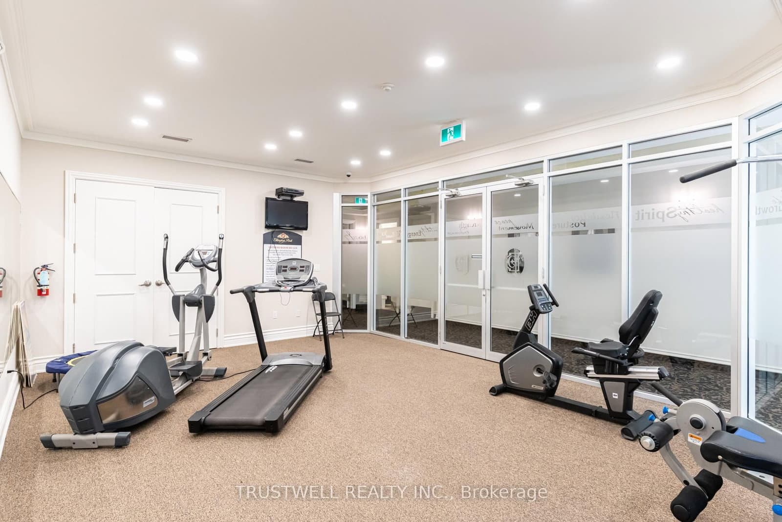 1 Verclaire Gate, Unit 303 thumbnail 23