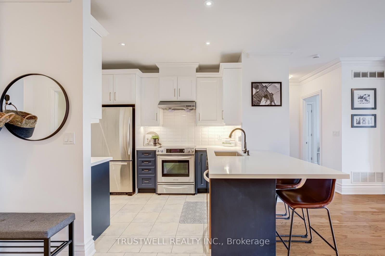 1 Verclaire Gate, Unit 303 thumbnail 5