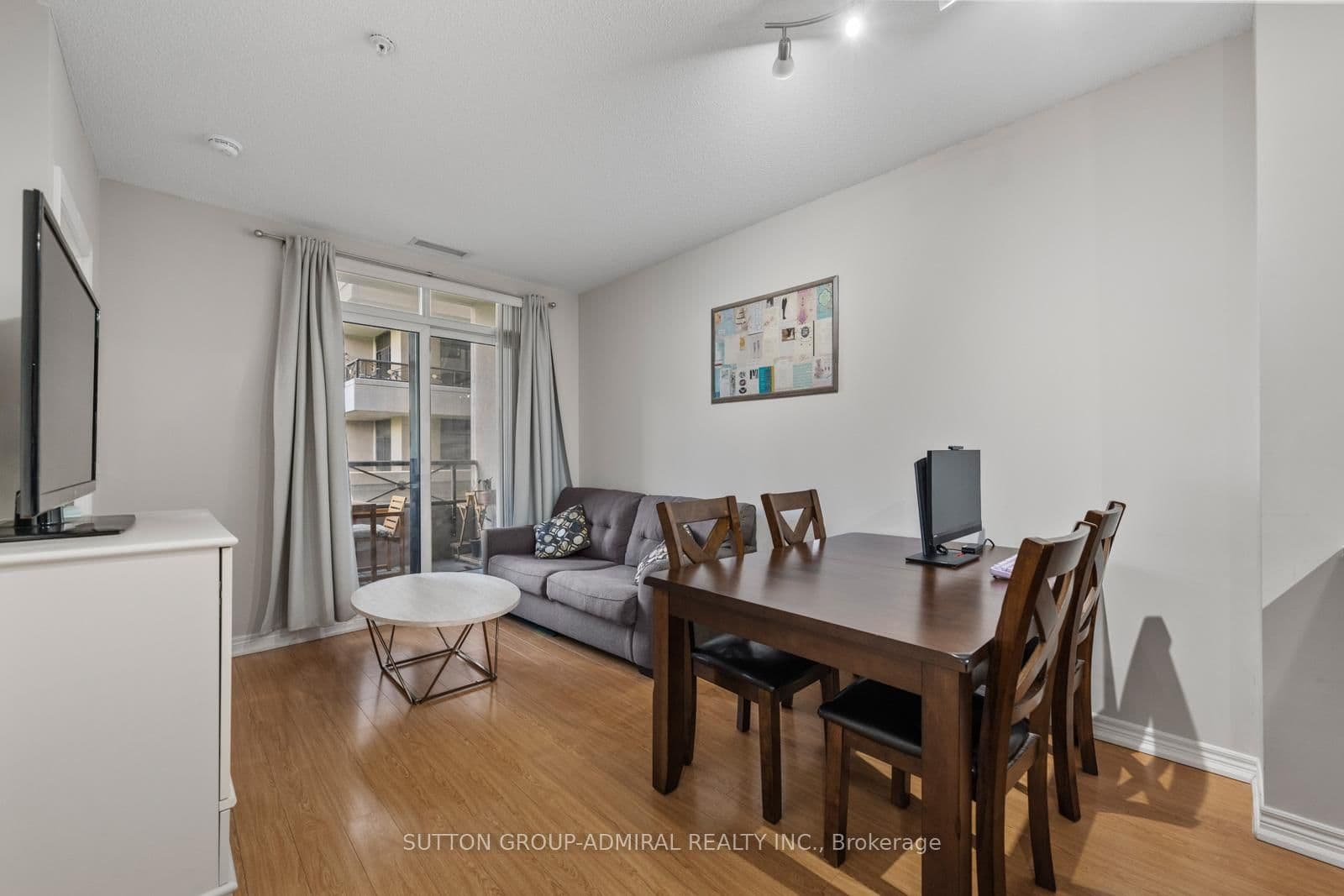 #215 - 9255 Jane Street