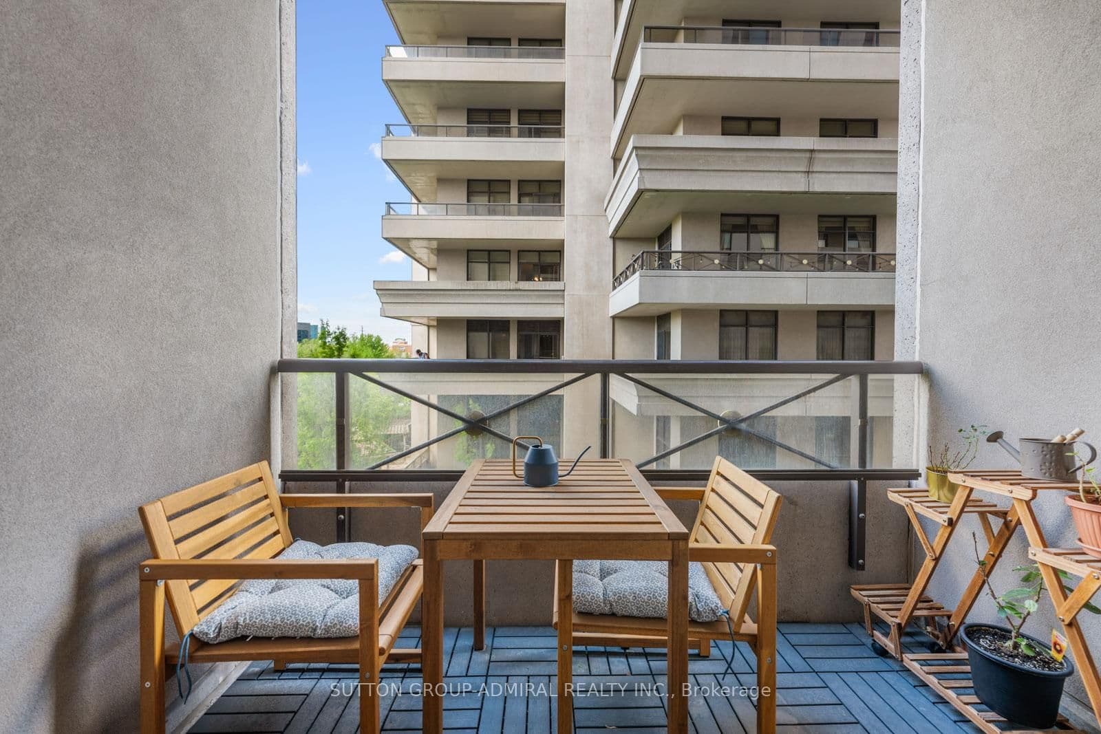 9255 Jane Street, Unit 215 thumbnail 14
