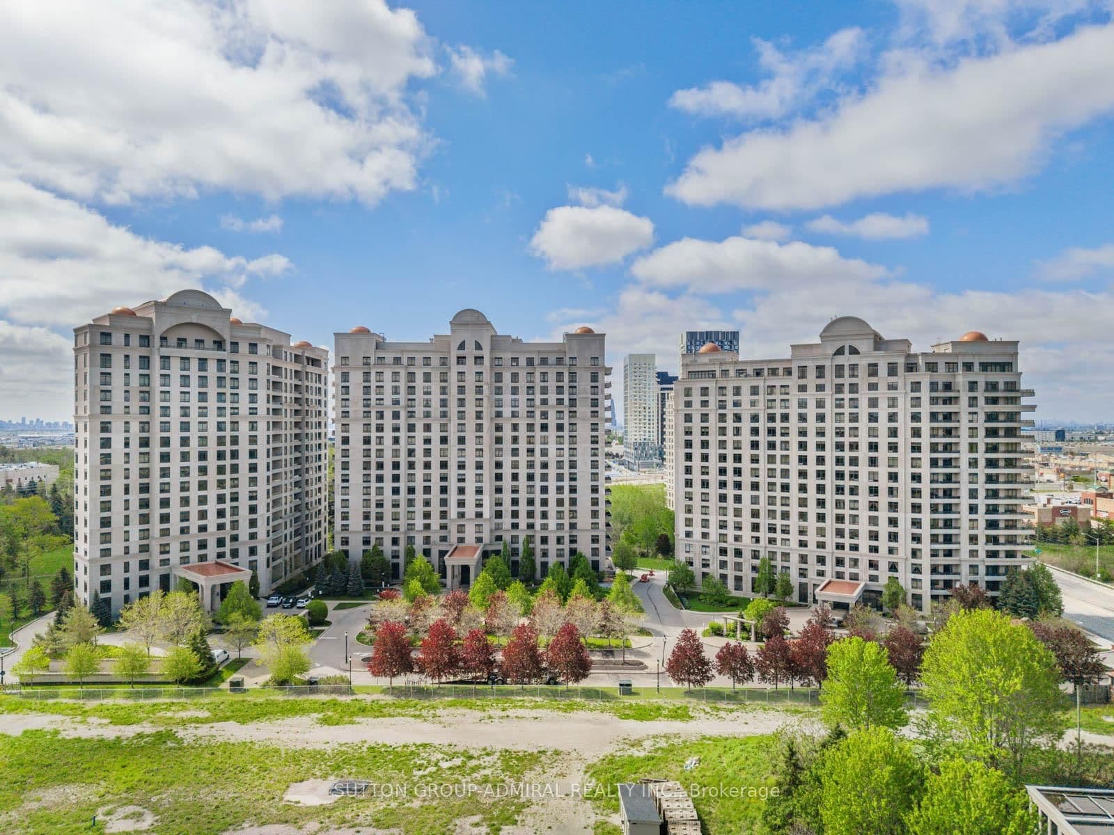 9255 Jane Street, Unit 215 thumbnail 35
