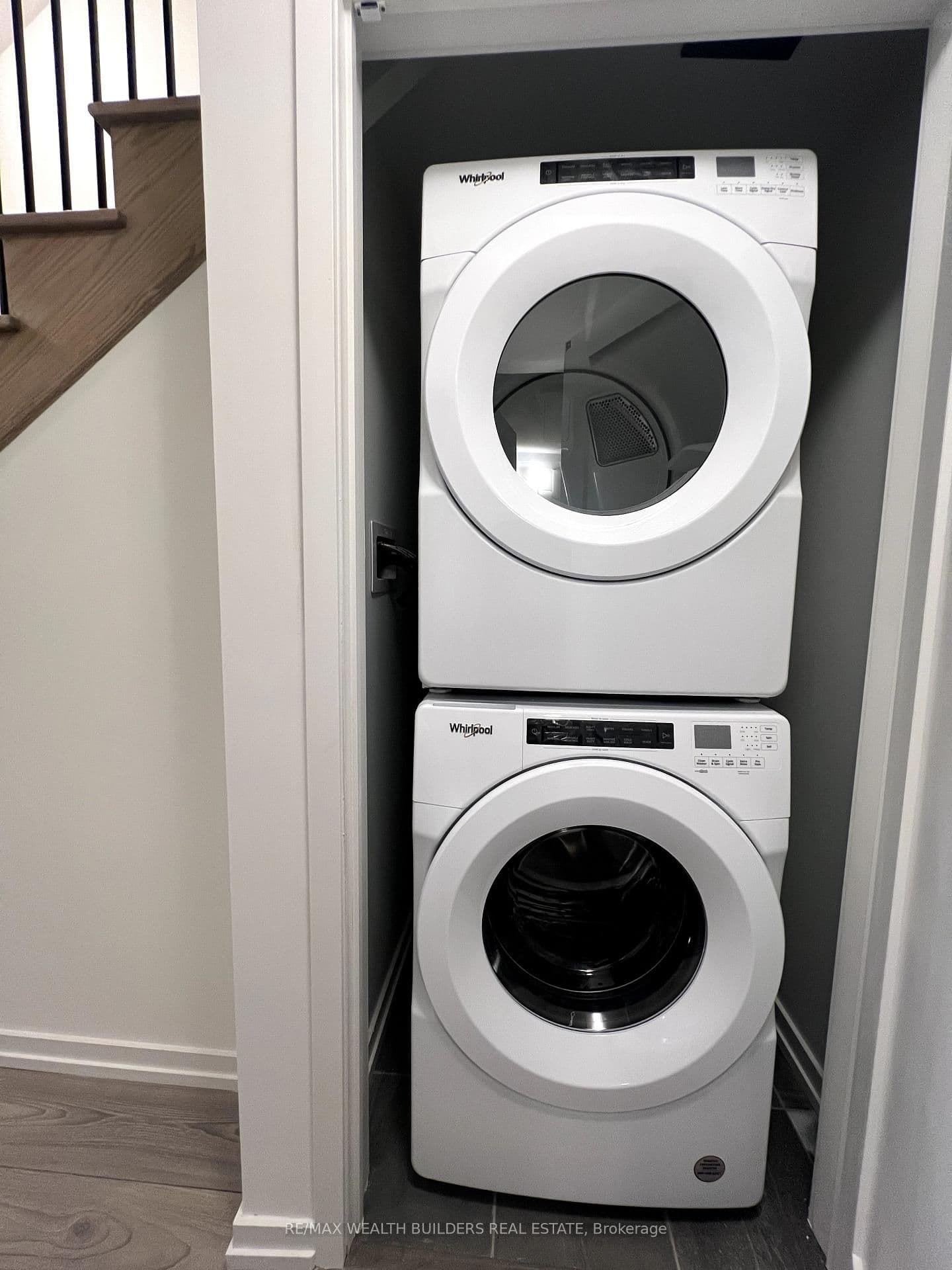 16 Lytham Green Circle, Unit 6 thumbnail 24