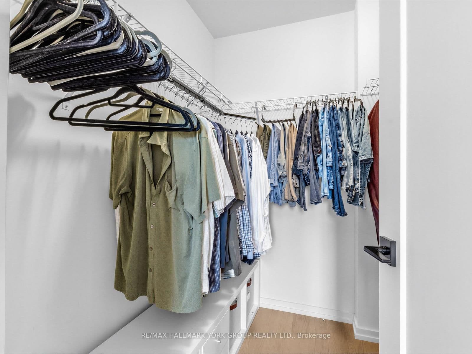 11 Lytham Green Circle, Unit Suite 18 thumbnail 12