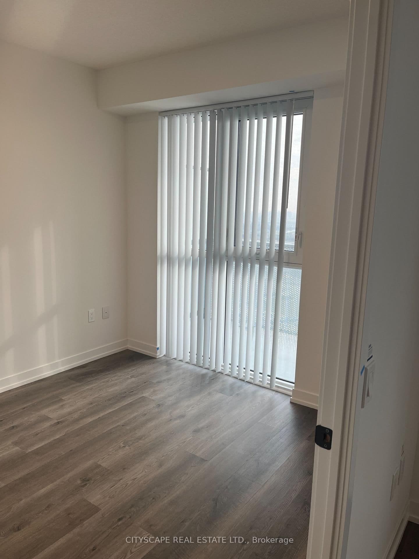 195 Commerce Street, Unit 2505 thumbnail 19
