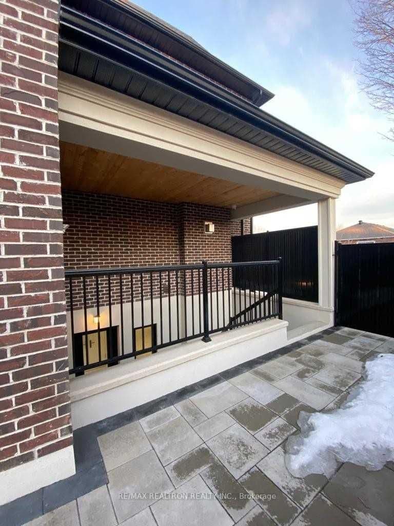 25 Lancer Drive, Unit Lower L thumbnail 2