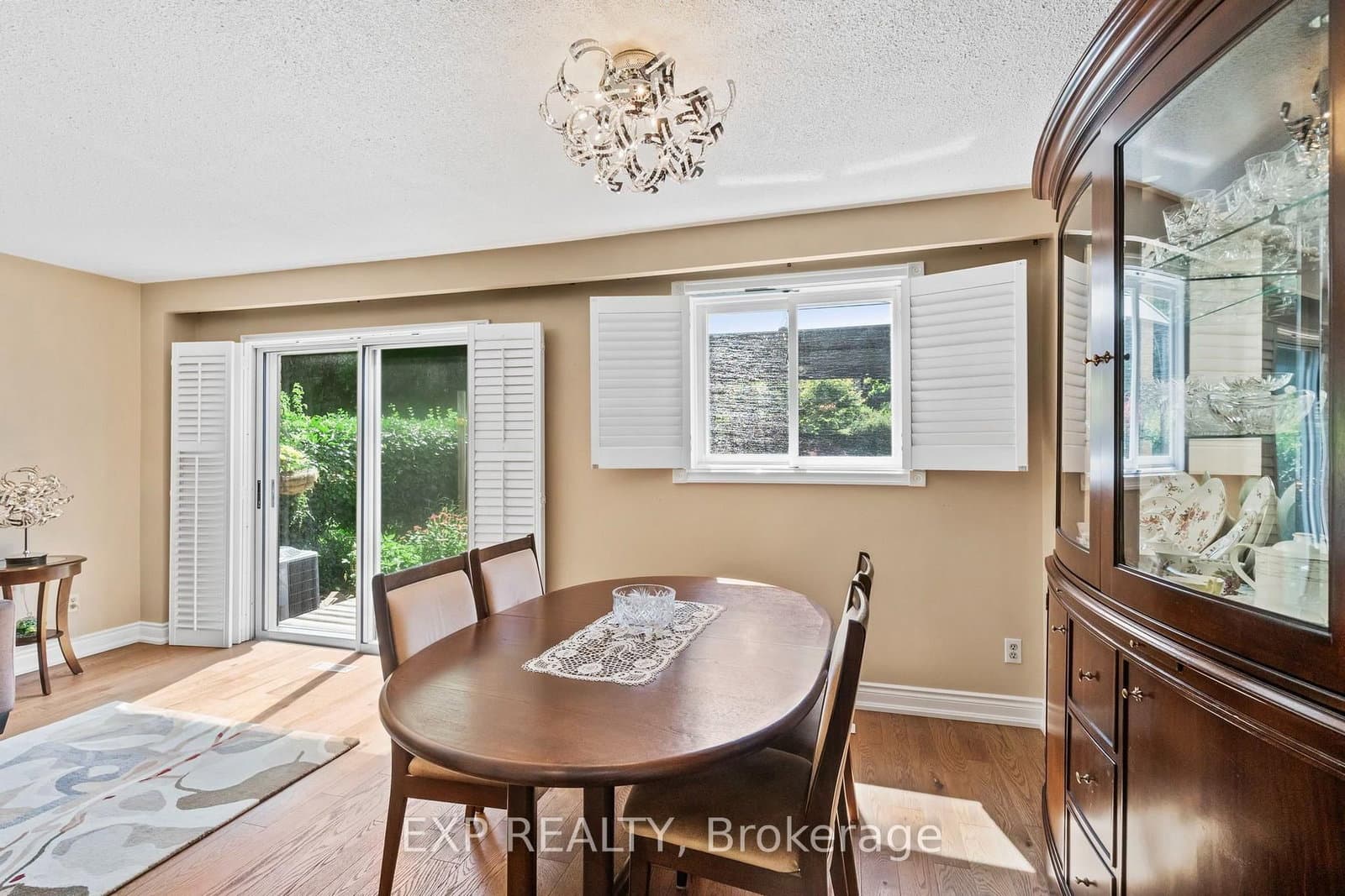 171 Simonston Boulevard thumbnail 10