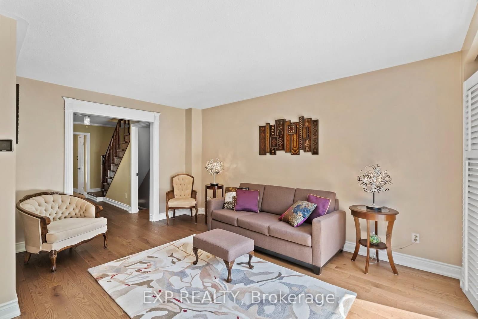 171 Simonston Boulevard thumbnail 12