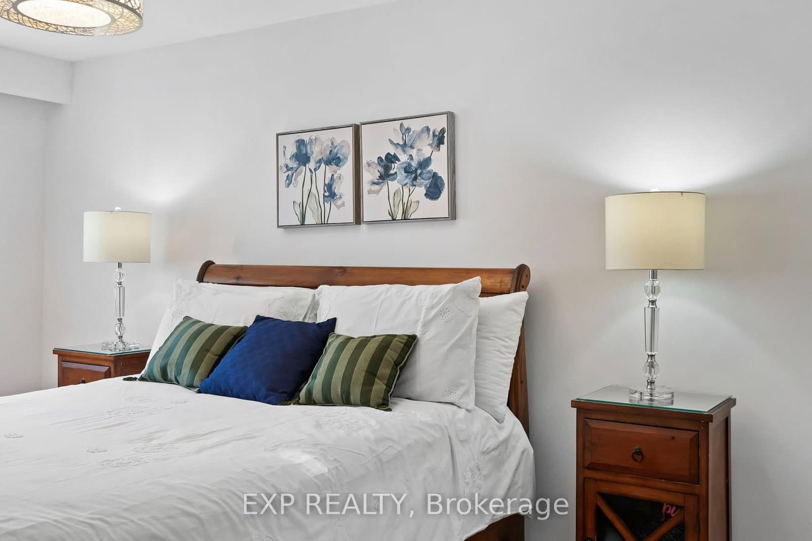171 Simonston Boulevard thumbnail 24