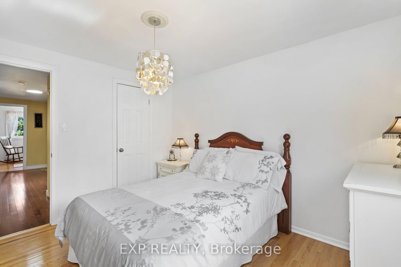 171 Simonston Boulevard thumbnail 29