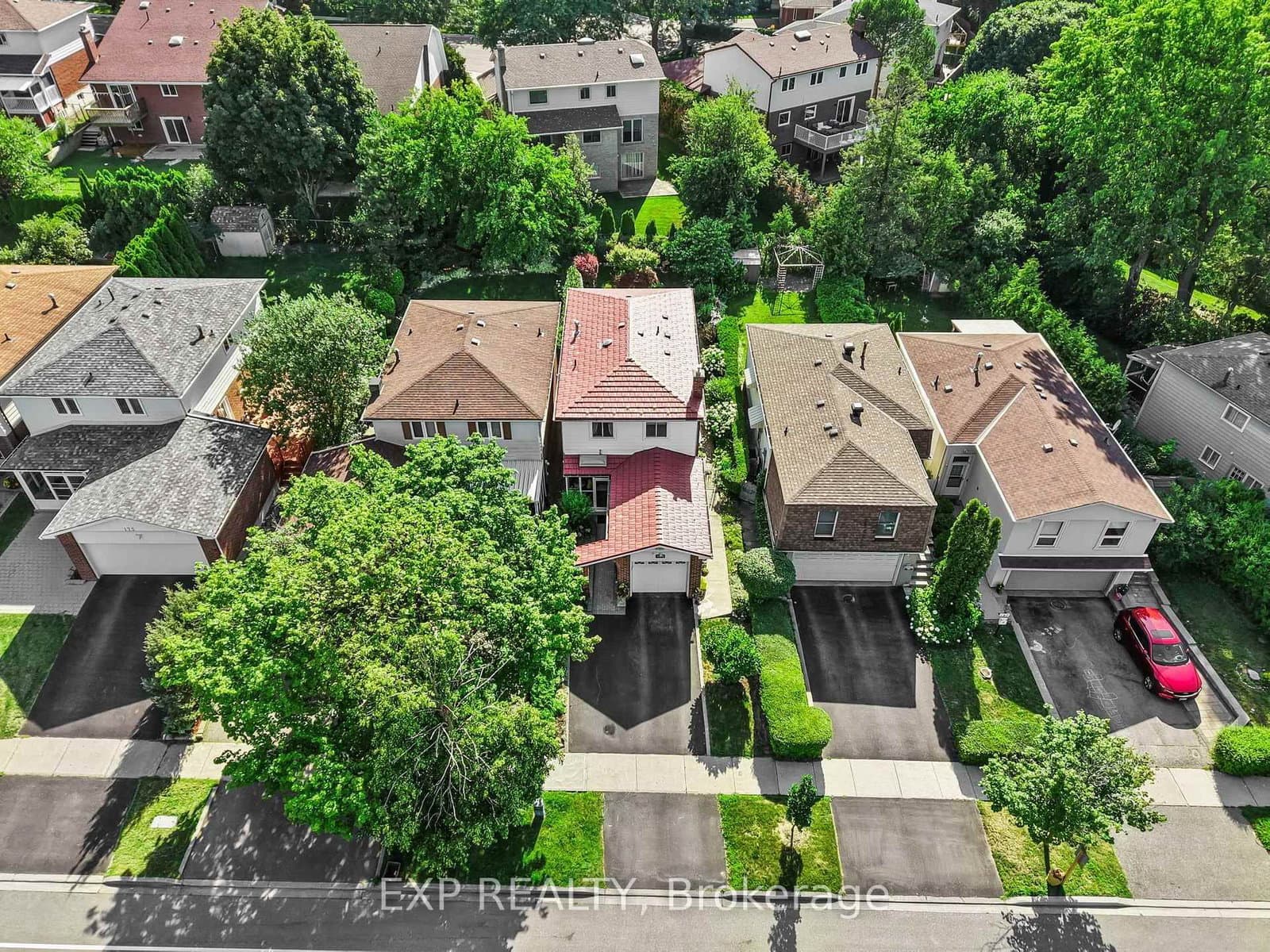171 Simonston Boulevard thumbnail 44