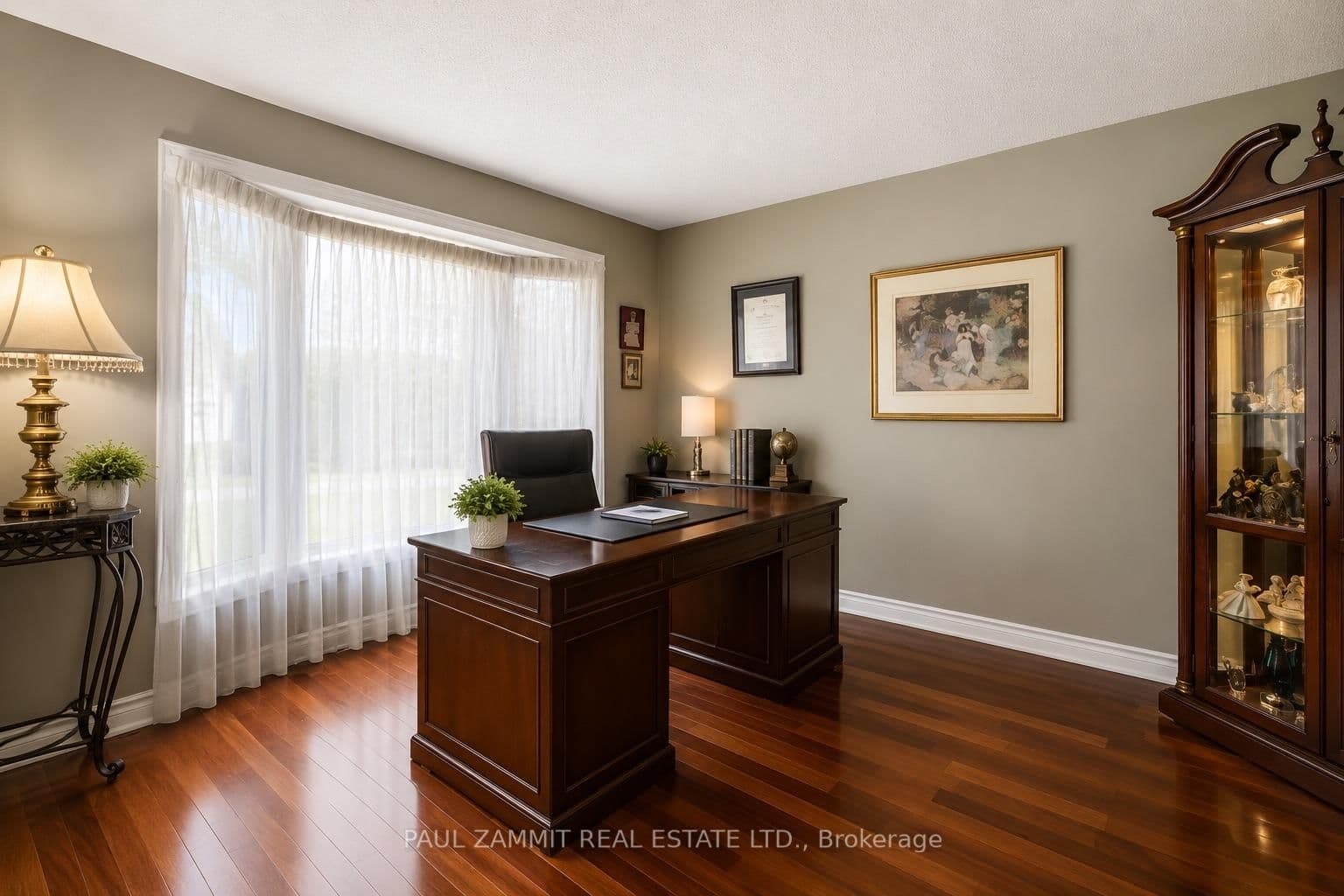 180 Lyndhurst Drive thumbnail 5