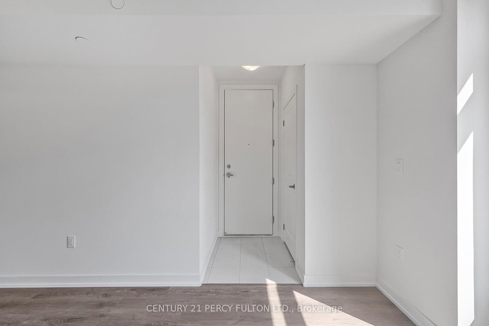 58 Elizabeth Street S, Unit 2208 thumbnail 6