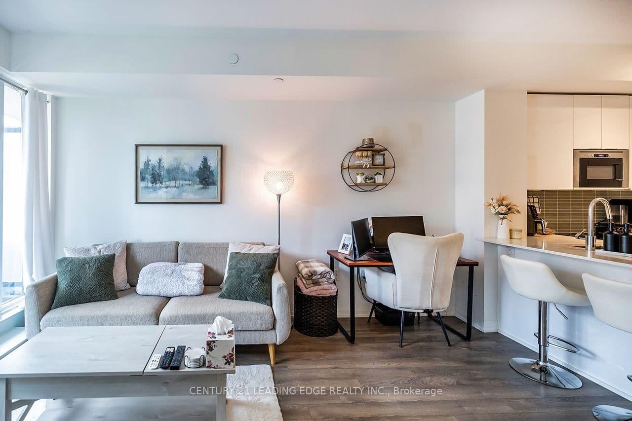 99 Eagle Rock Way, Unit 728 thumbnail 8