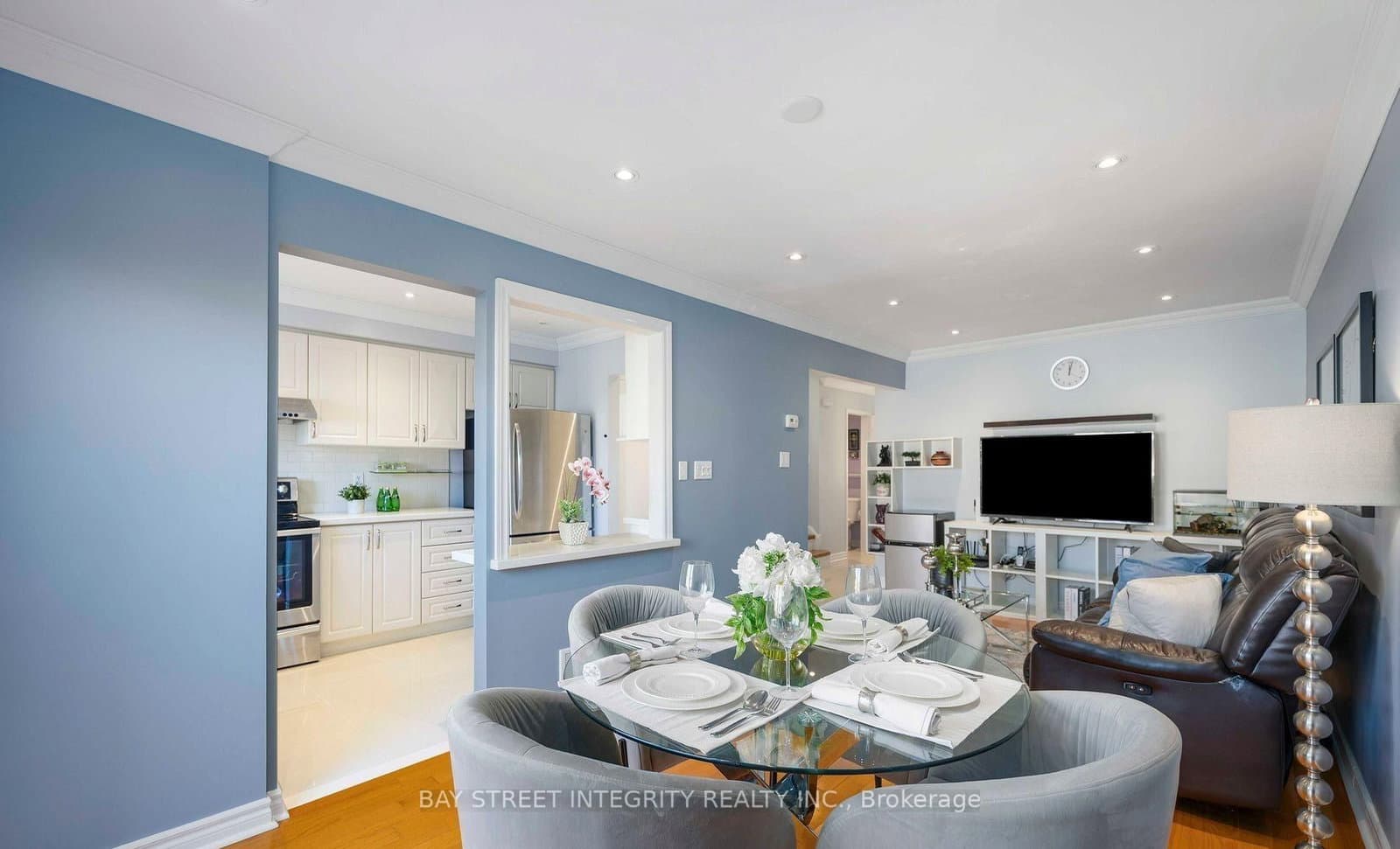 22 Dunbar Crescent thumbnail 5