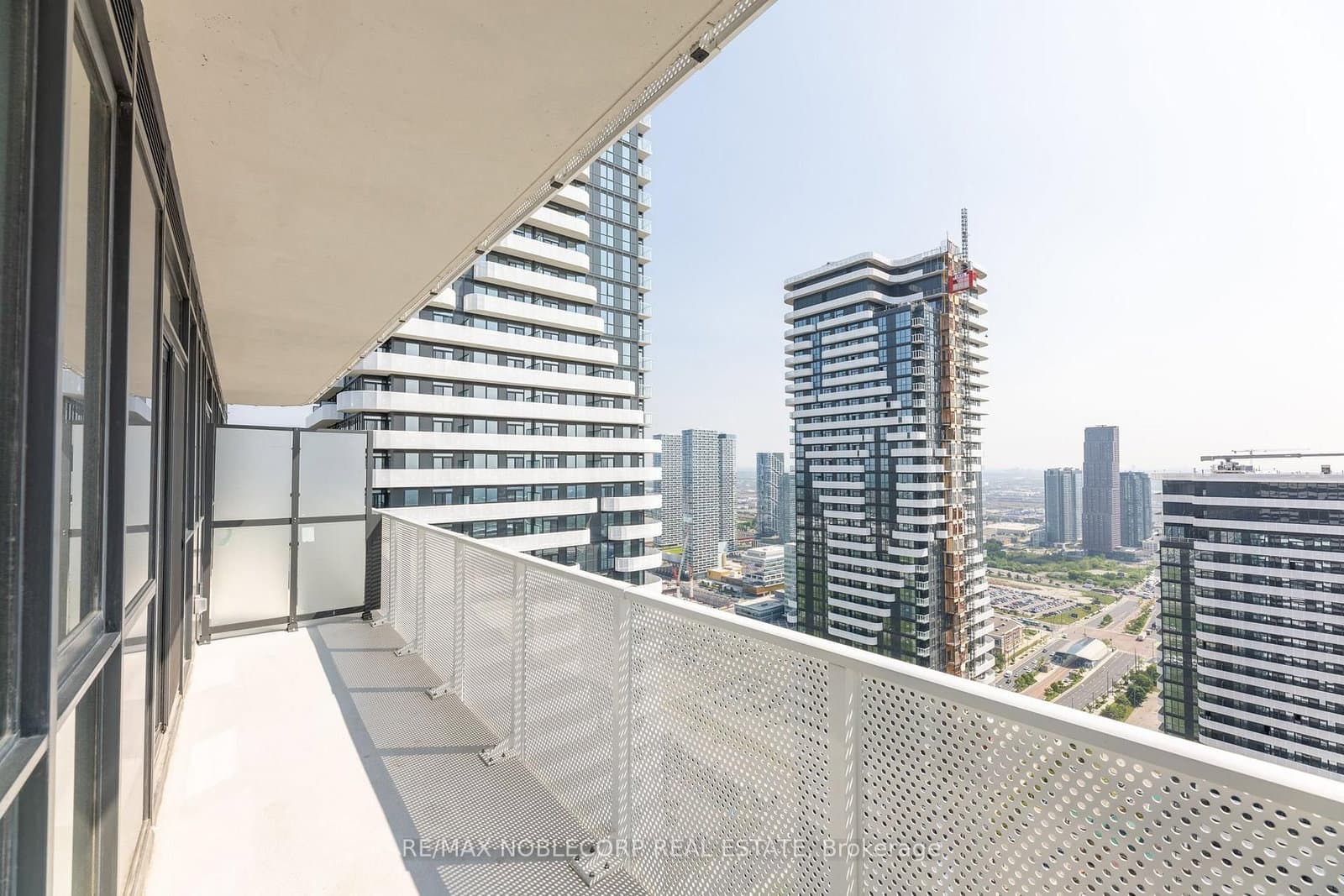 195 Commerce Street, Unit 5317 thumbnail 29