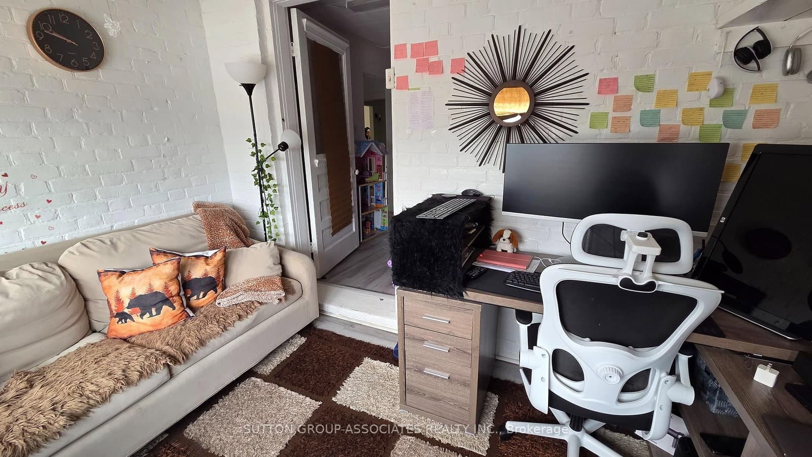 65 Holland Street W, Unit 3 thumbnail 12