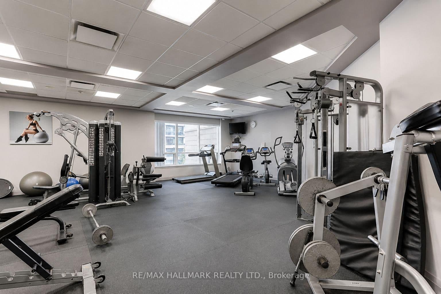 60 Disera Drive, Unit 307 thumbnail 34