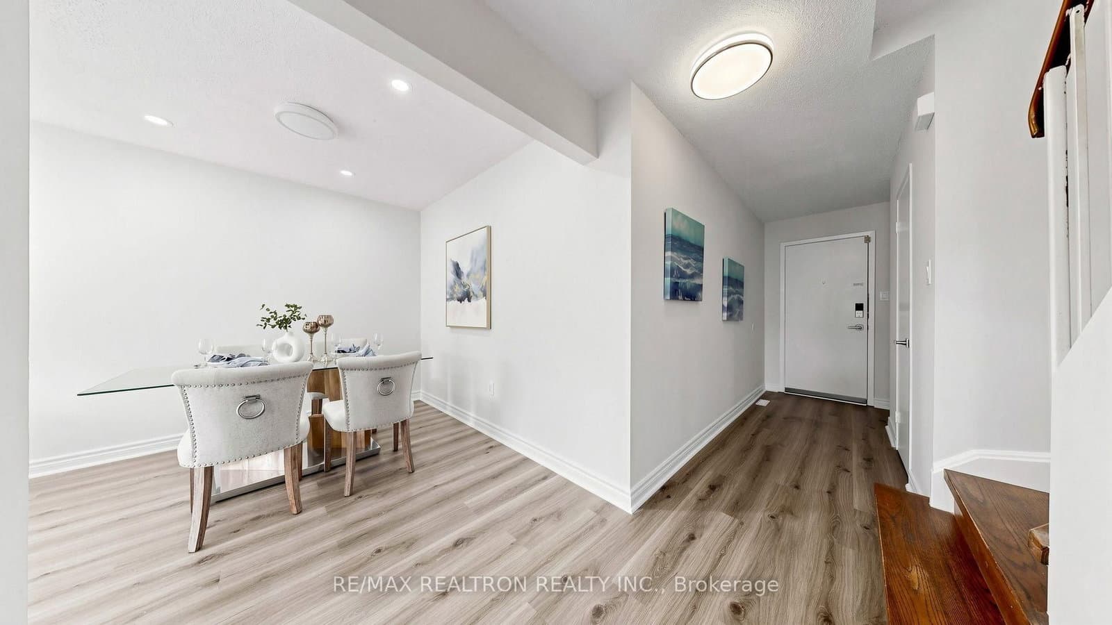 64 Dunbar Crescent thumbnail 3