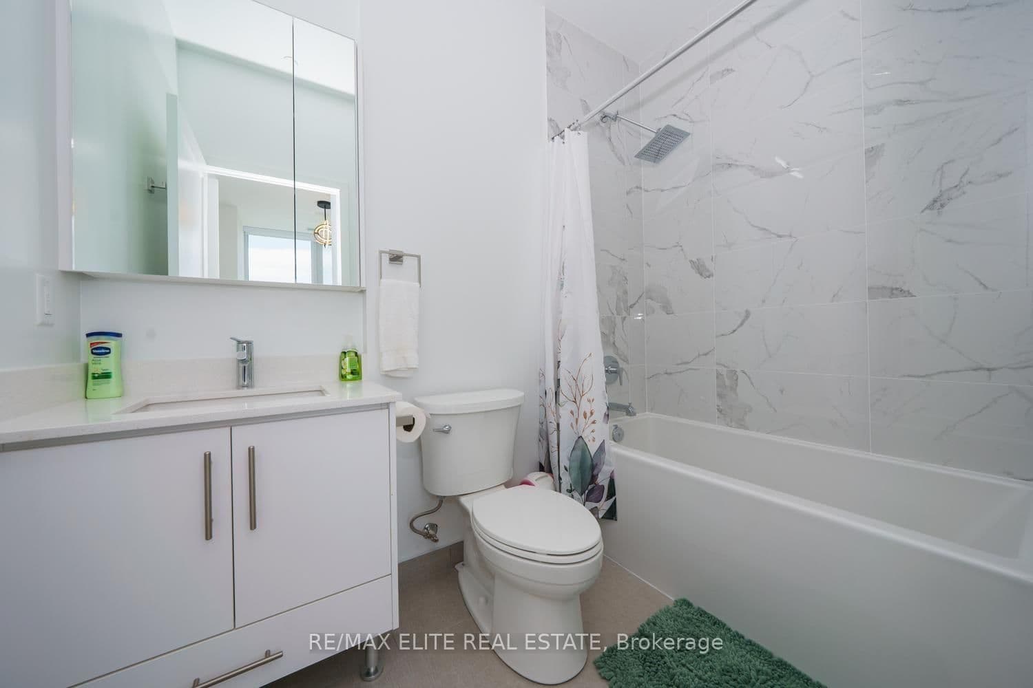 105 Oneida Crescent, Unit PH 10 thumbnail 10